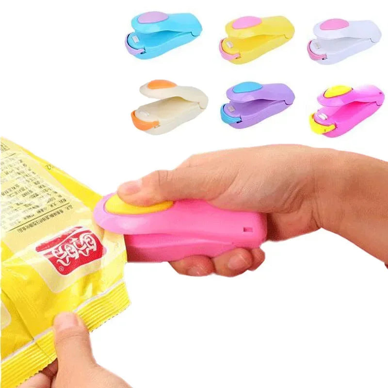 Mini Sealing Machine - Kitchen Food Sealer with Clips